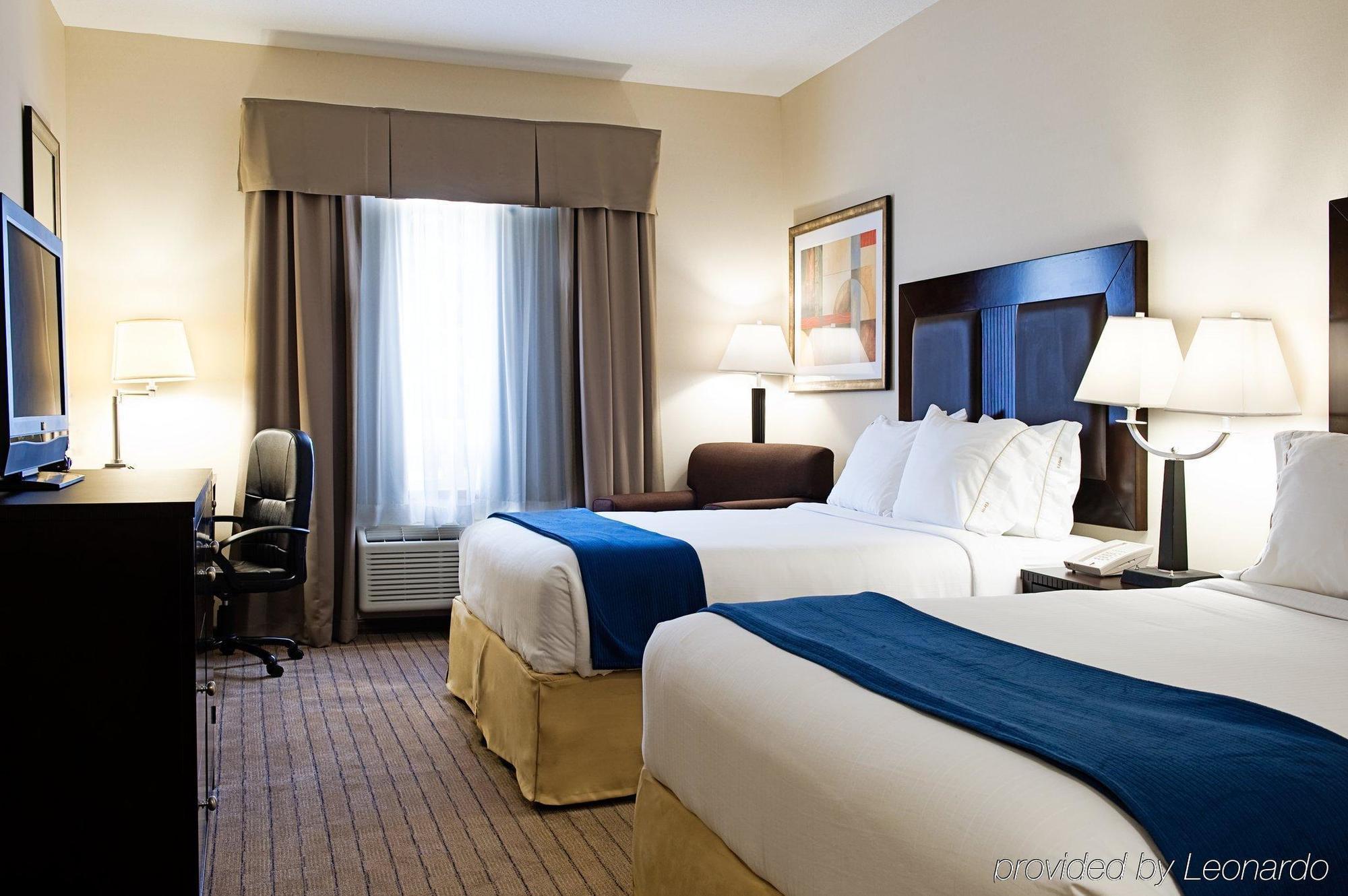 Ramada By Wyndham Prince Albert Kamer foto